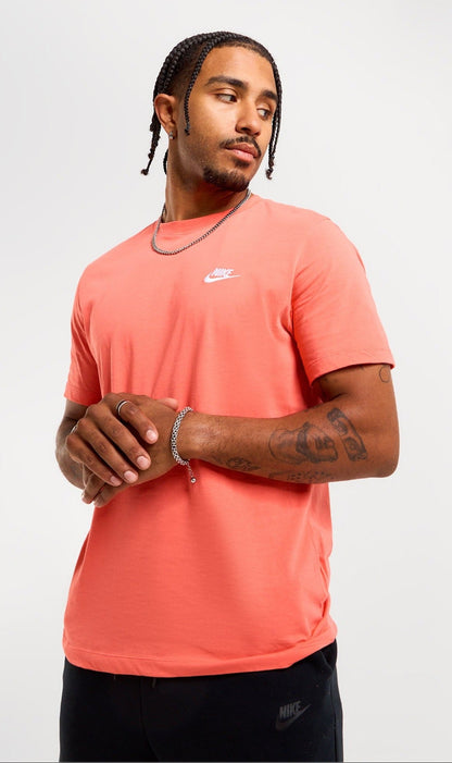 Nike Men's Sportswear Club T-Shirt T-Shirts