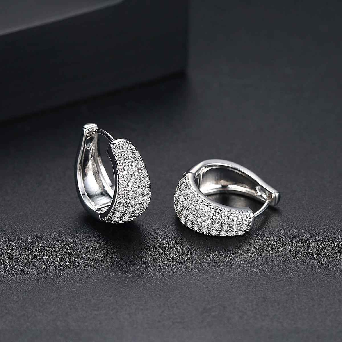 Metallic-