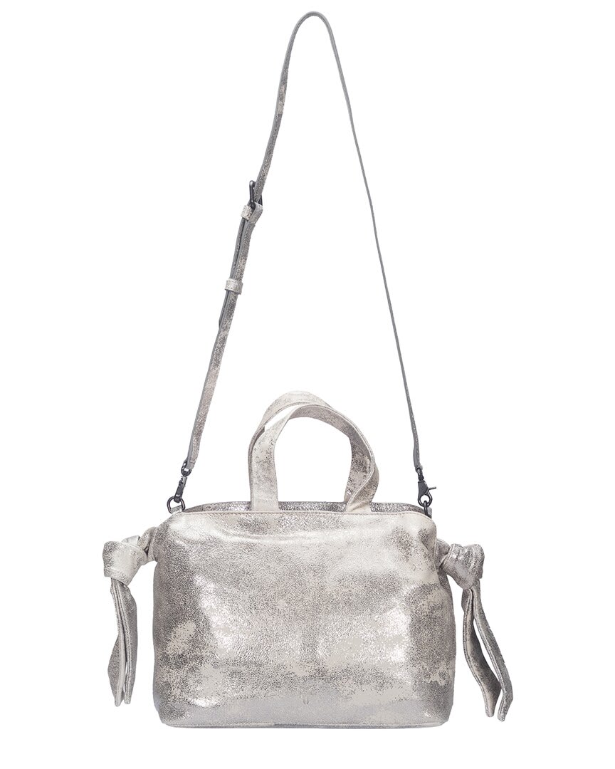 cream metallic-