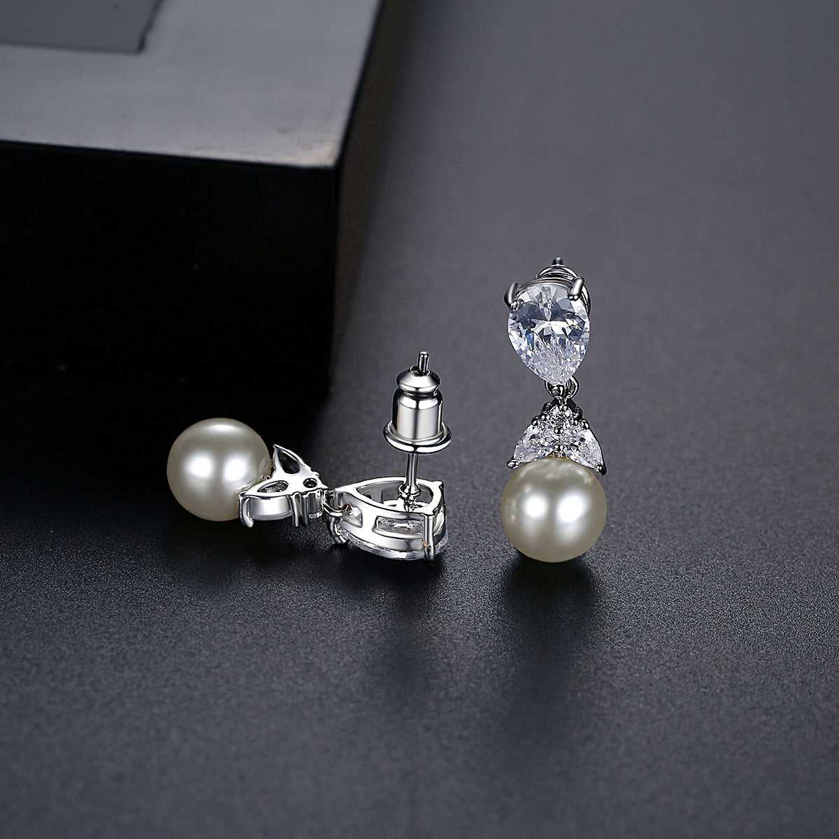 Metallic-