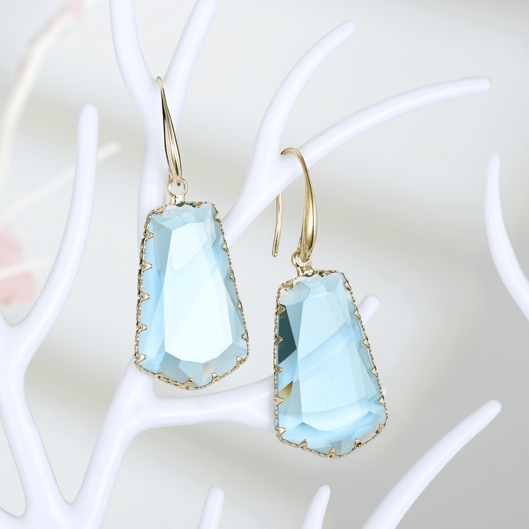 Aqua Blue / Gold-