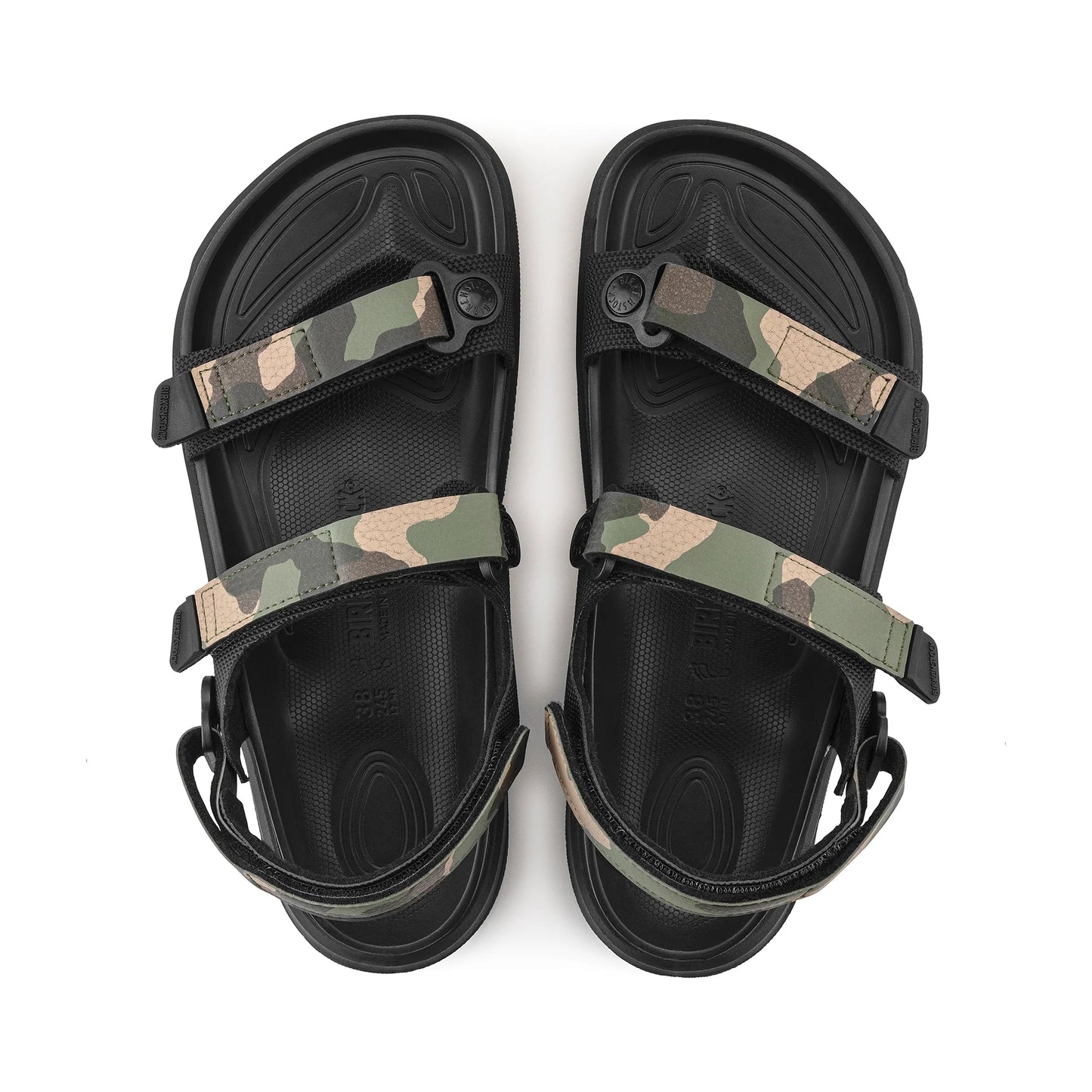 Futura Black Half Como-