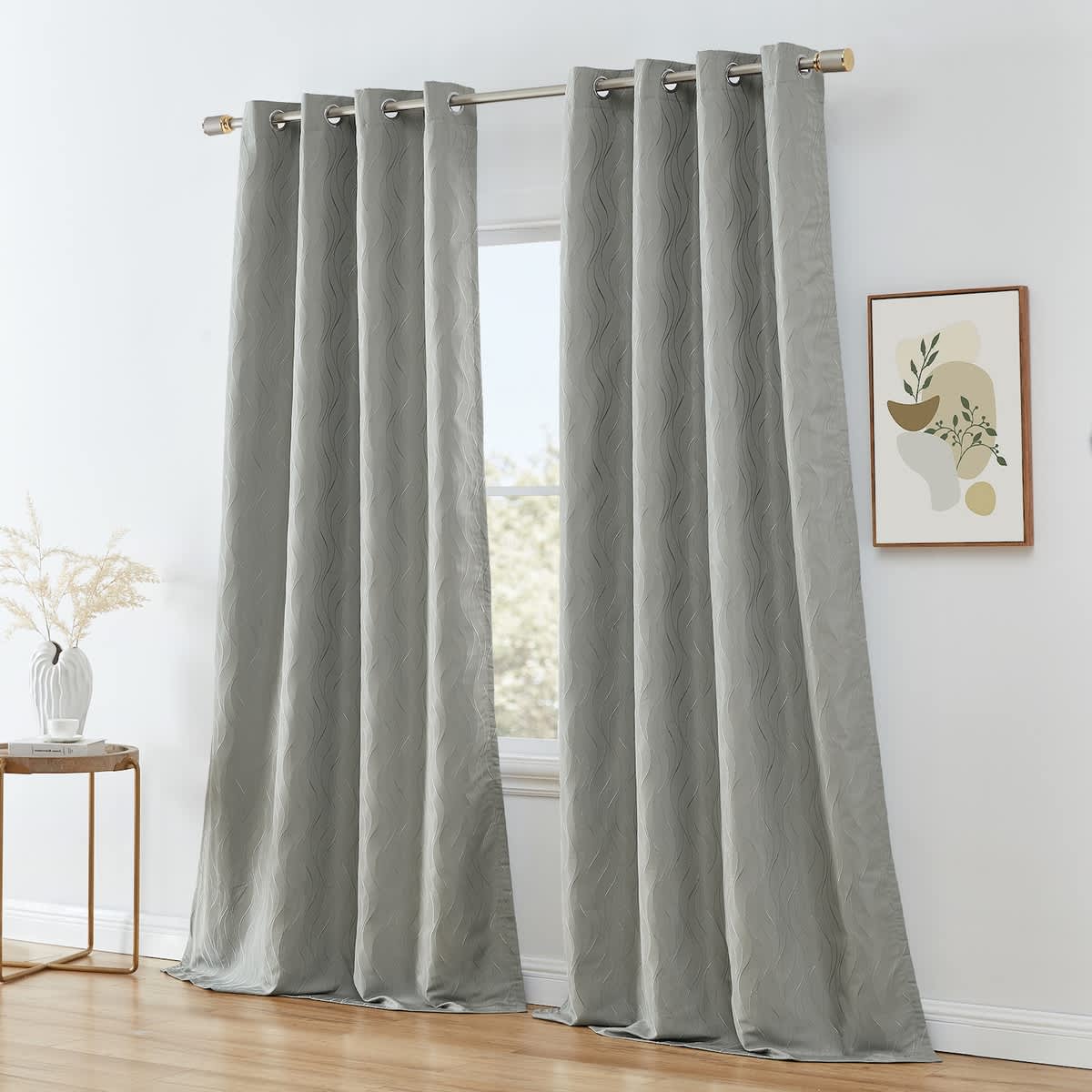 Light Grey/Silver-