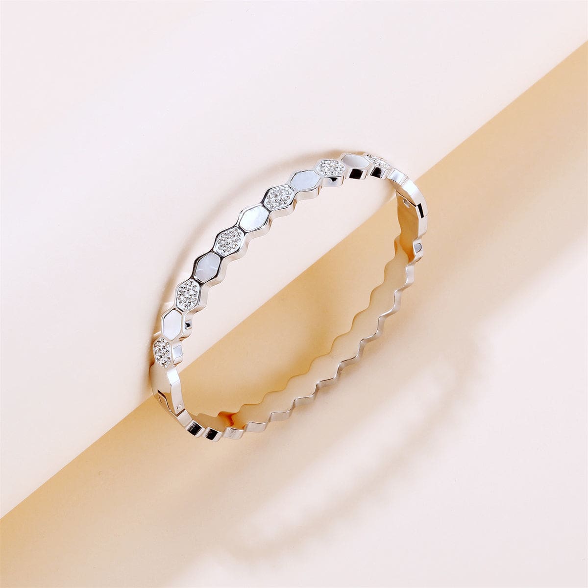 Metallic-