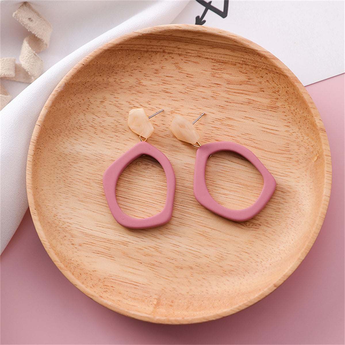 Pink-