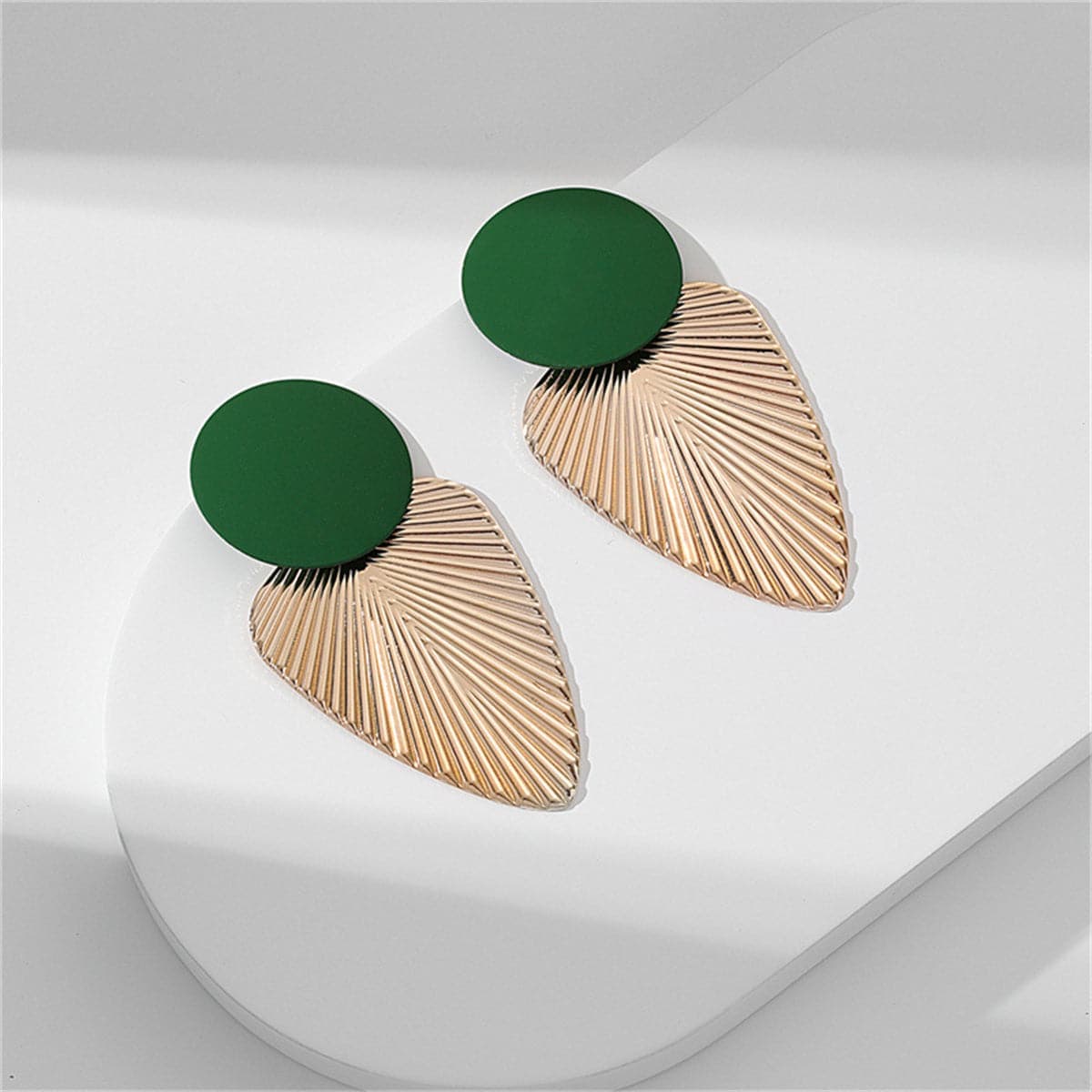 Metallic-