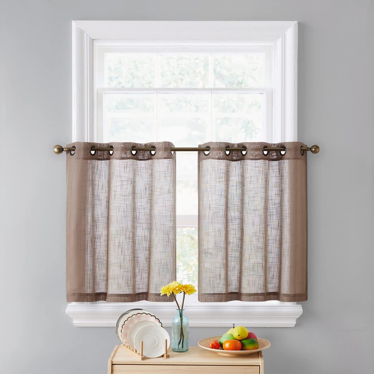 Taupe-