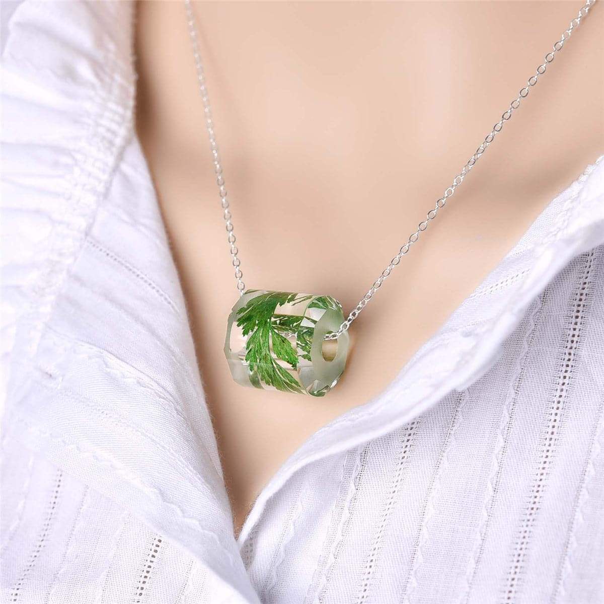 Green Dried Flower & Silvertone Cylinder Pendant Necklace