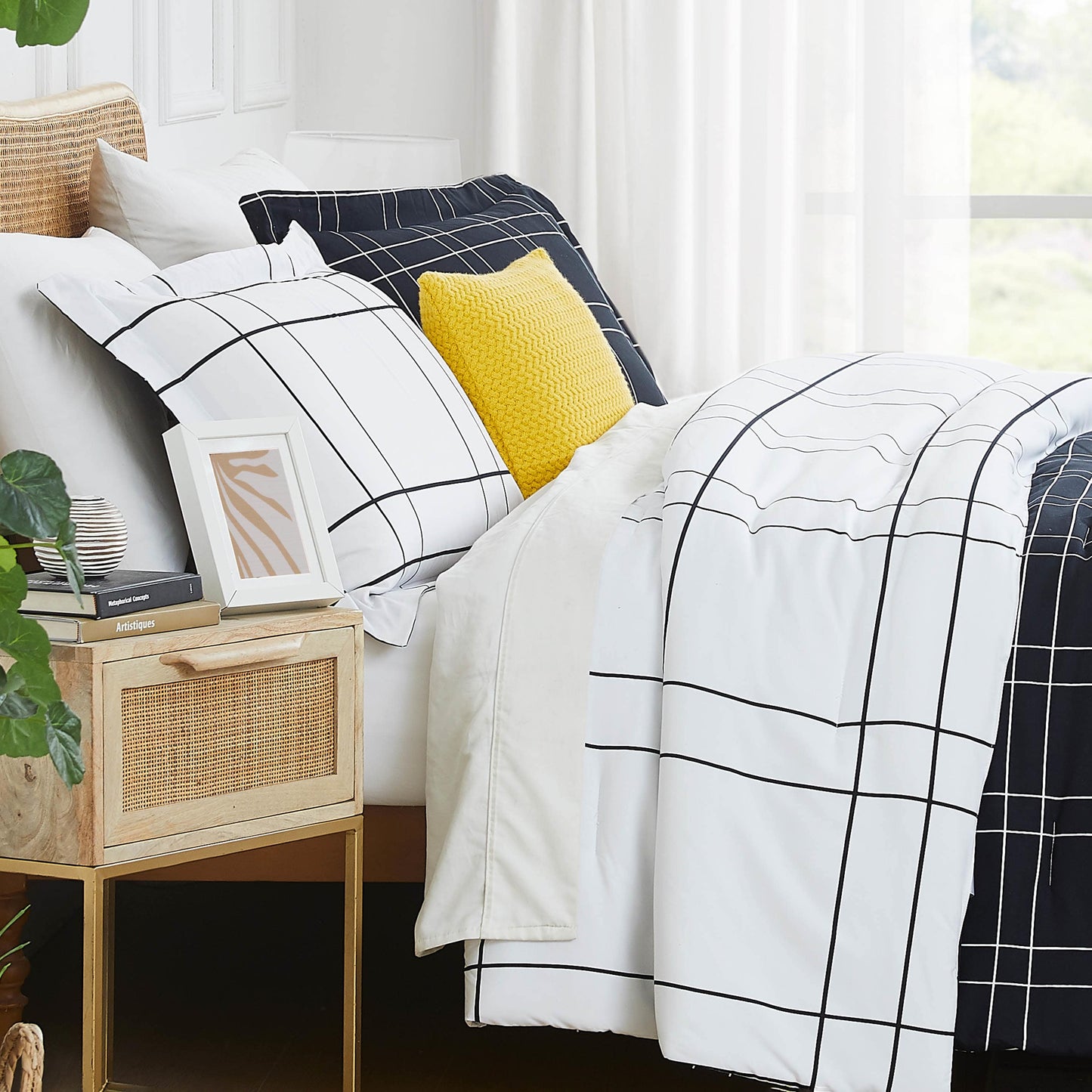 Urban Grid Black-