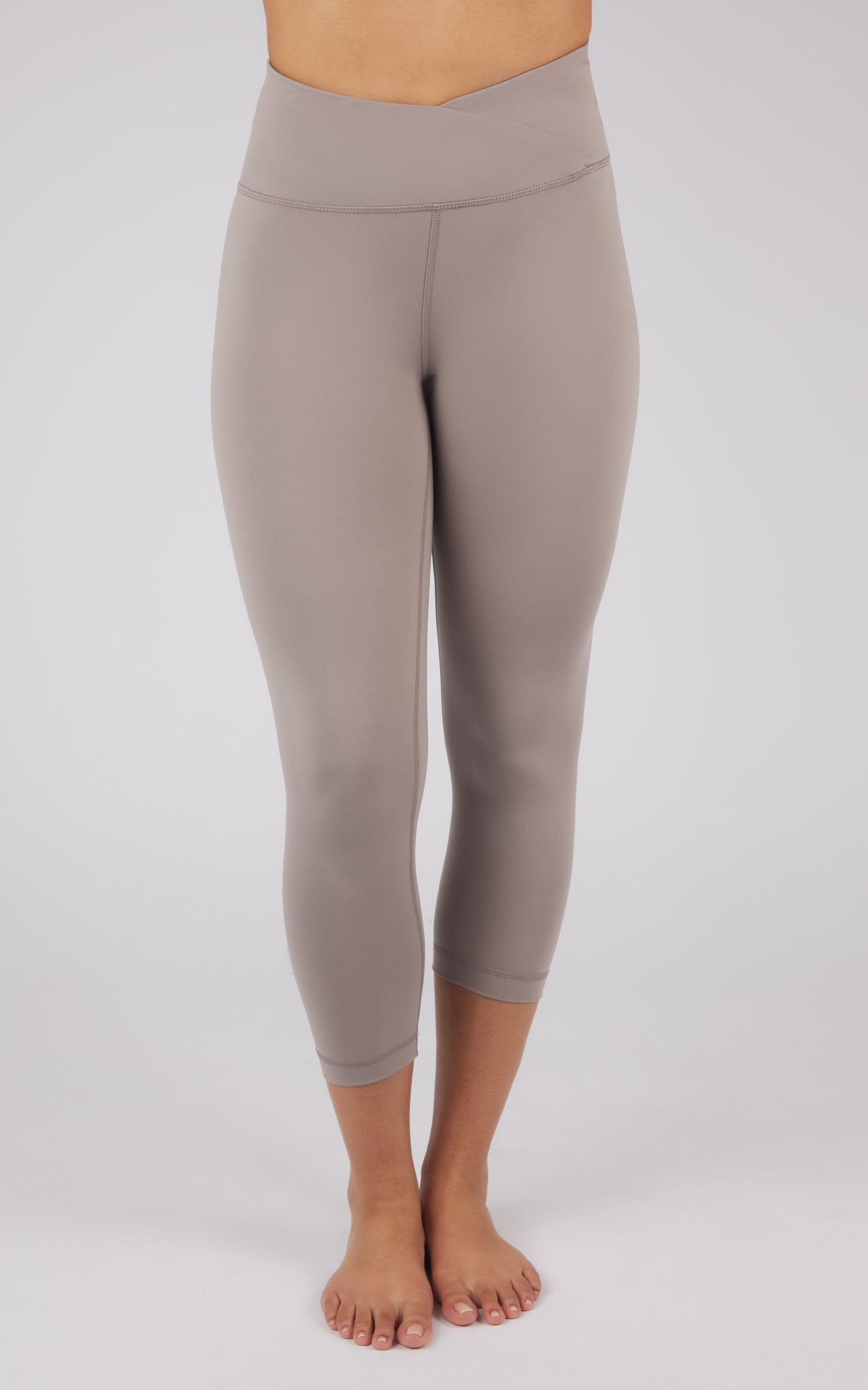 2 PK Interlock Crossover & Everyday Capris