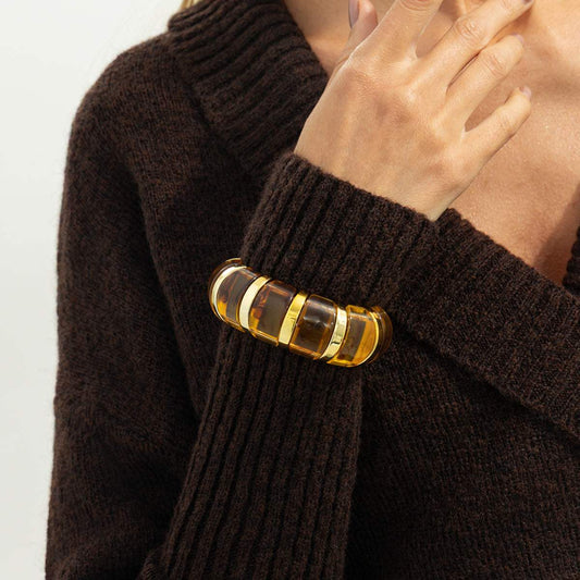 Light Amber Resin & Goldtone Oval Station Stretch Bracelet