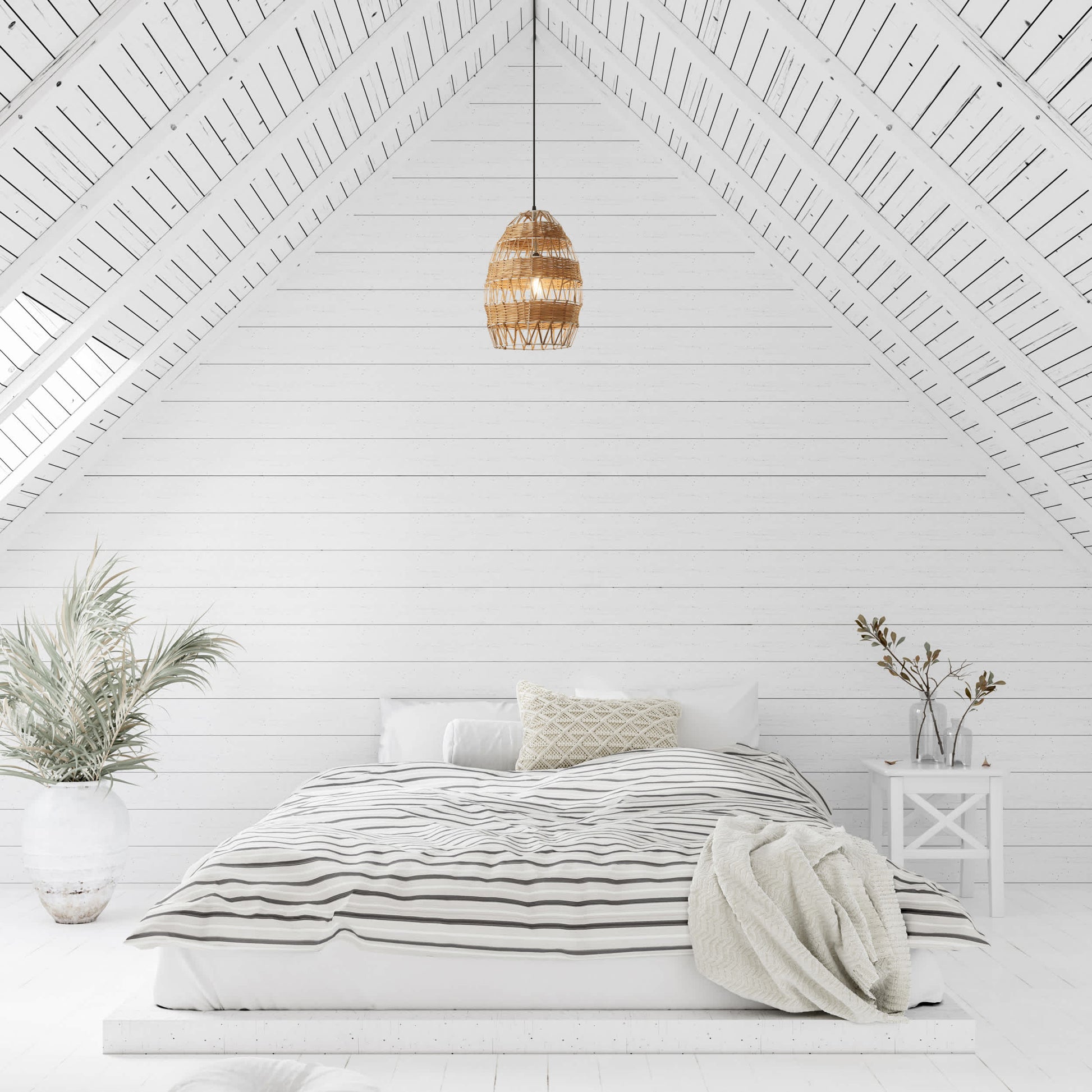 Tan/White-
