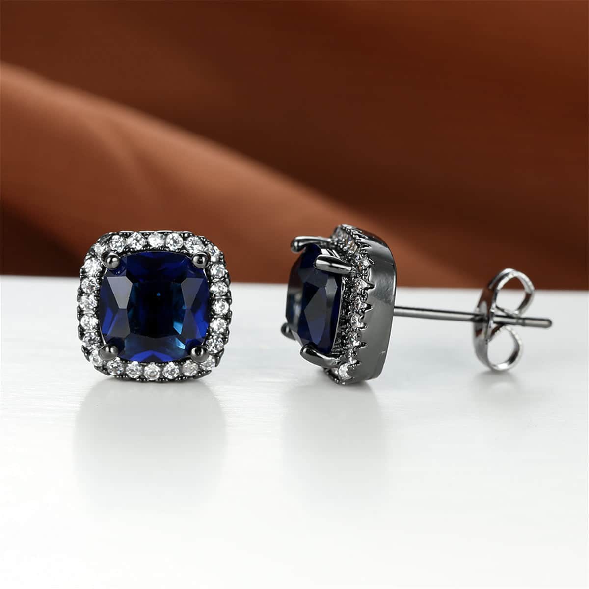 Metallic-
