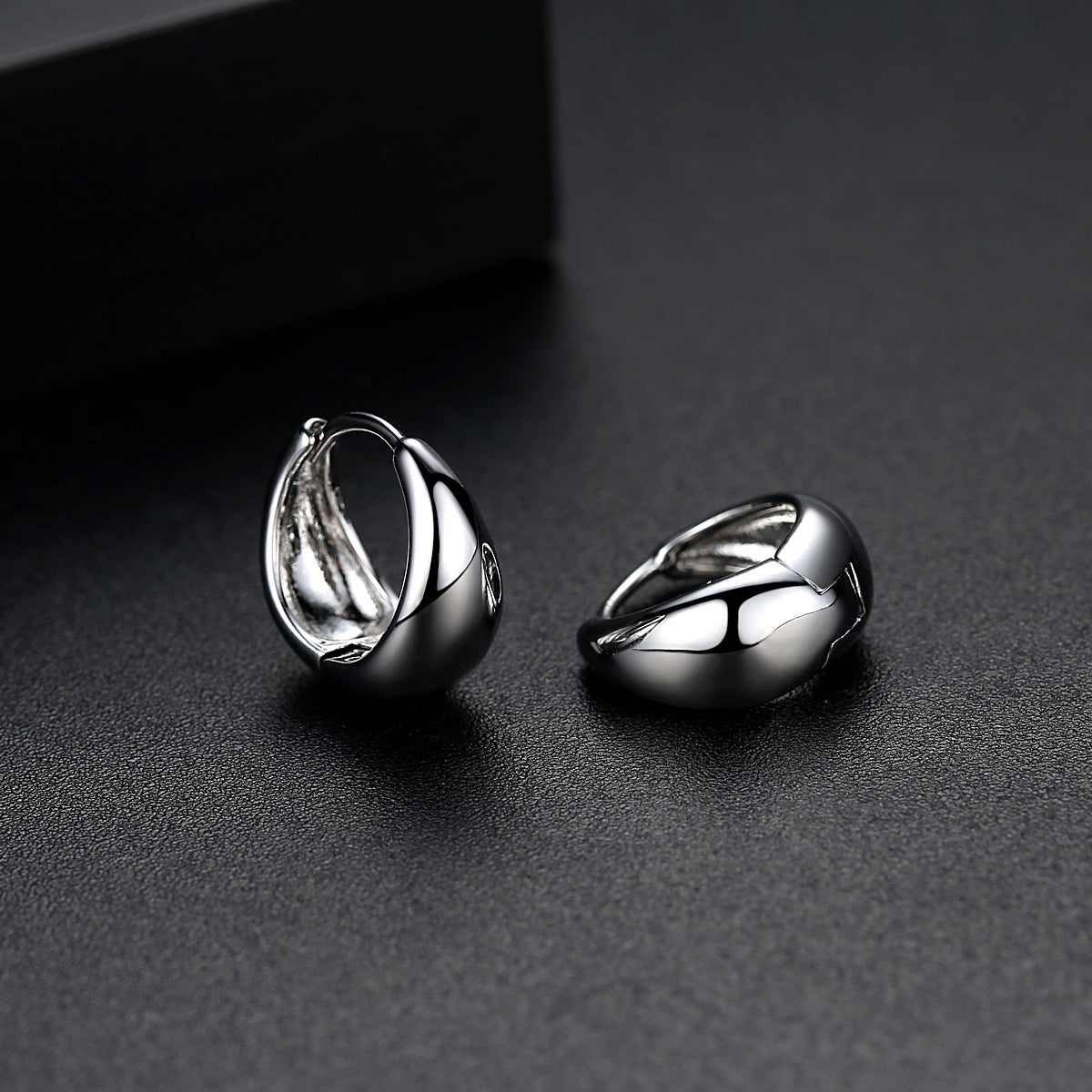 Metallic-