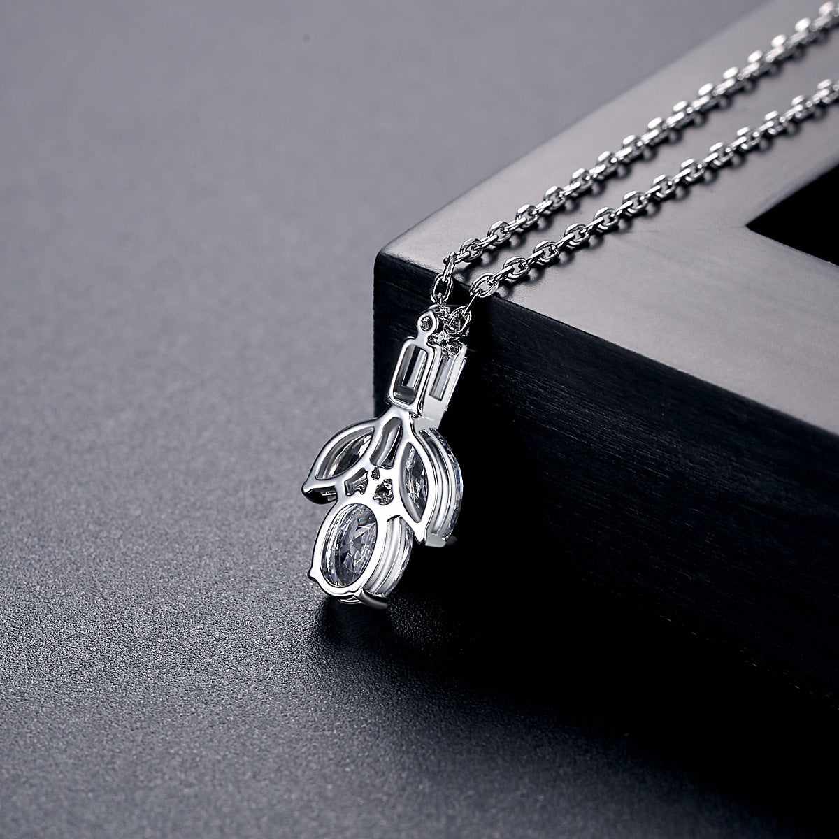 Metallic-