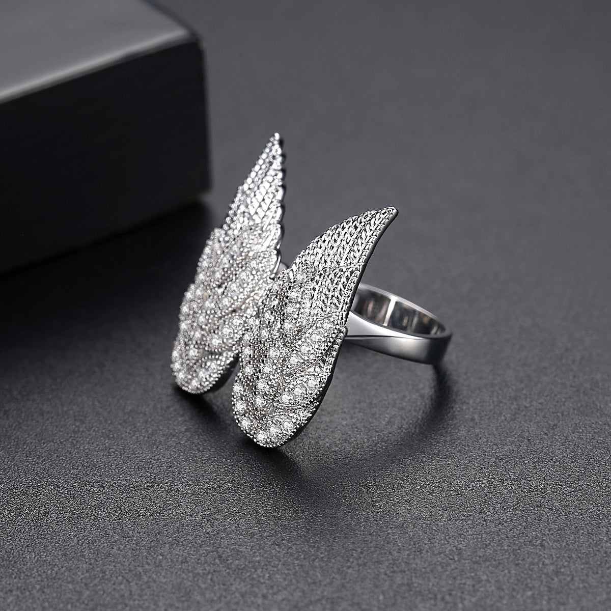 Metallic-