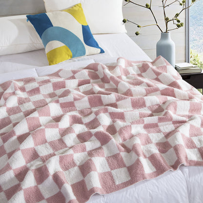 Elegant Comfort 50" x 70"  Ultra Soft Checkered Knitted Throw Blanket