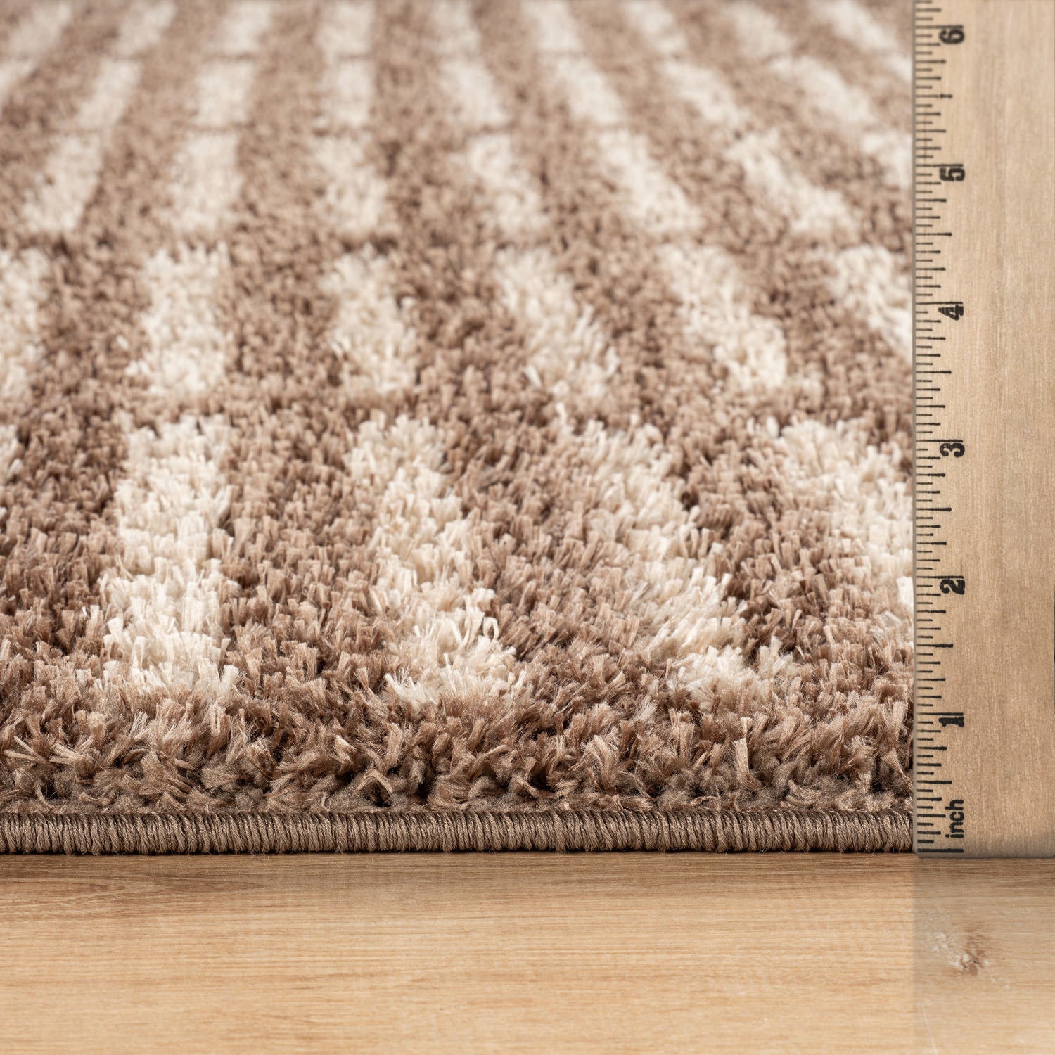 BEIGE-