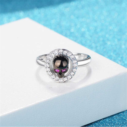 Cubic Zirconia & Silvertone Skull Hola Ring-5
