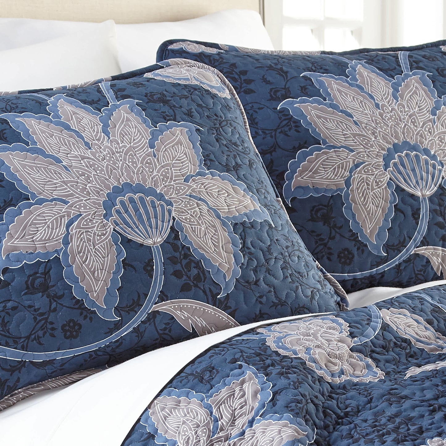 Grand Floral Blue-