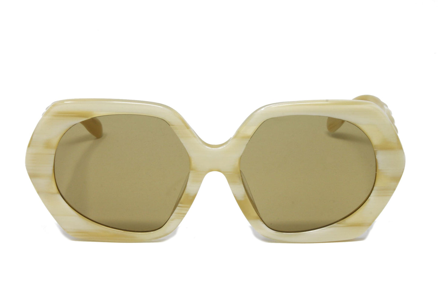 Ivory Horn-