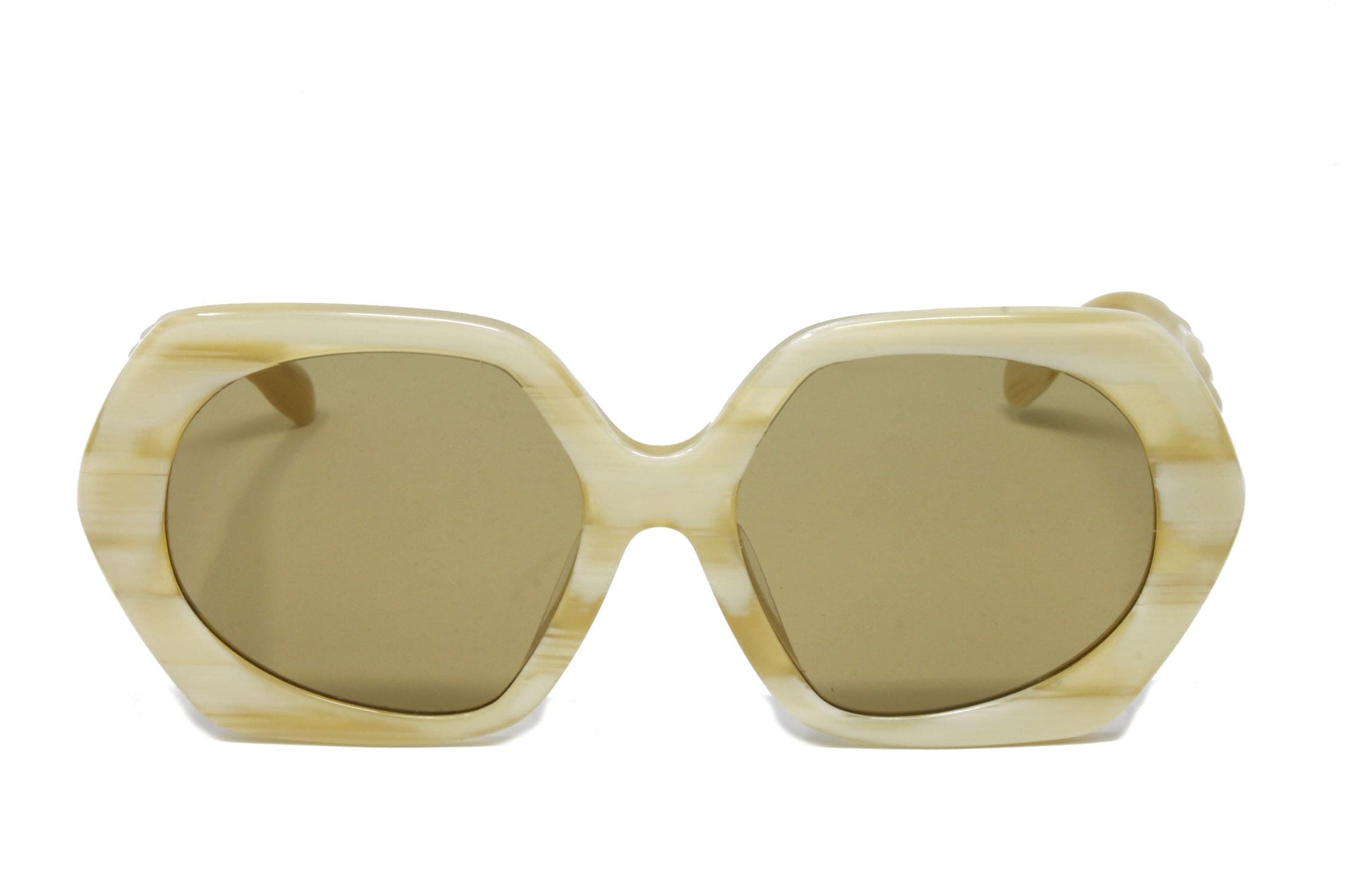 Ivory Horn-