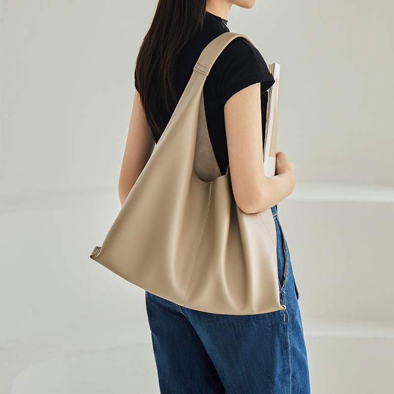 Taupe-
