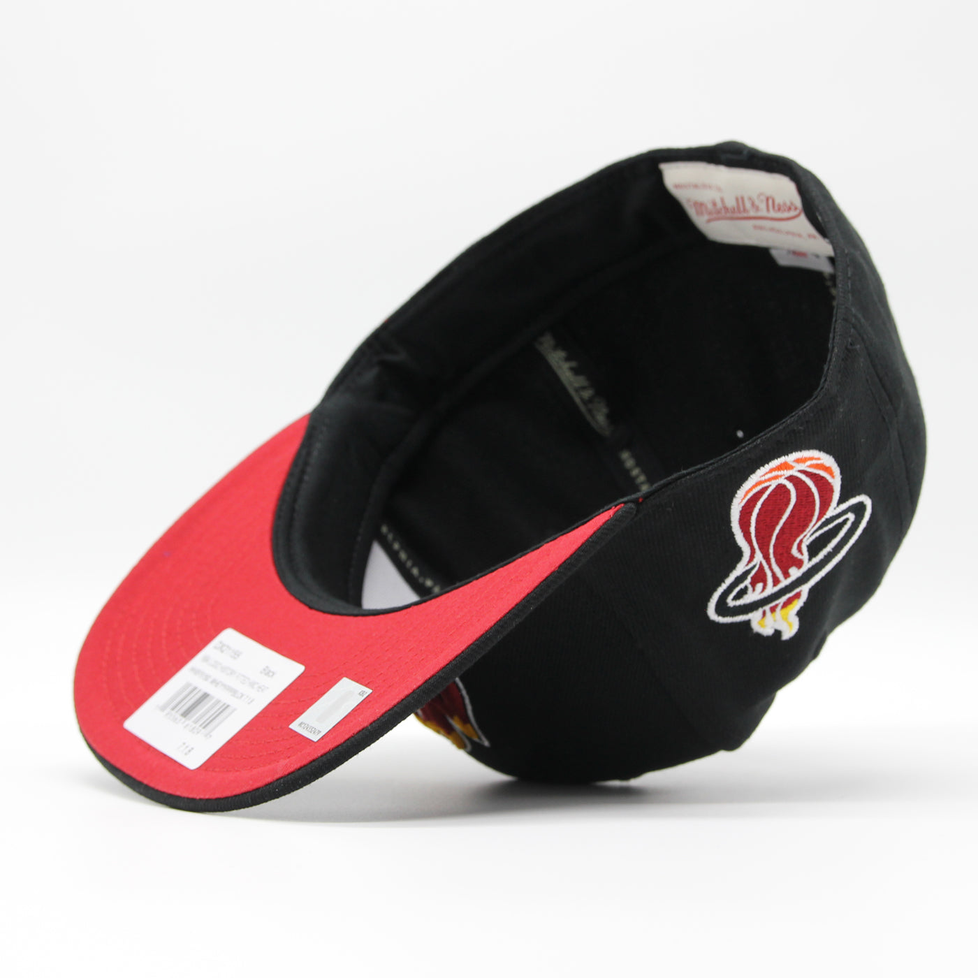 Mitchell & Ness Men's NBA Logo History Fitted Hwc Heat Fitted Caps