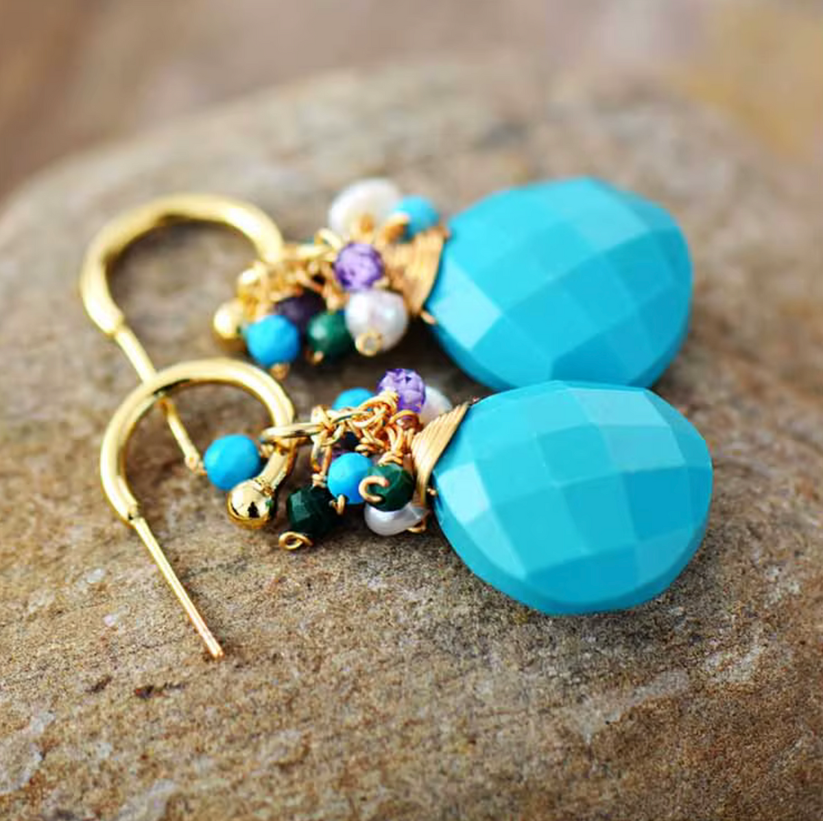 Turquoise / White / Multi-Colour-