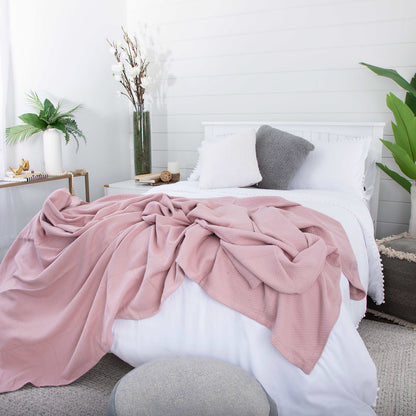 Pink-