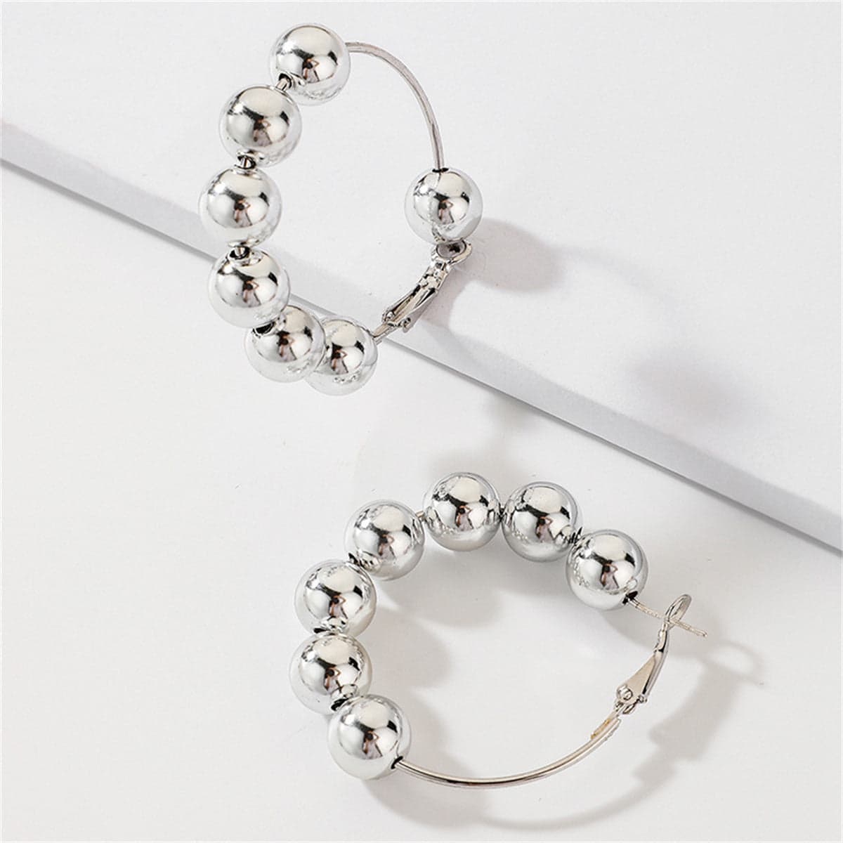 Metallic-
