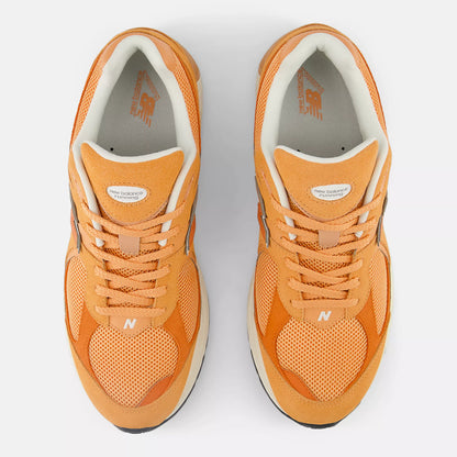 New Balance Mens 2002R Infield Clay