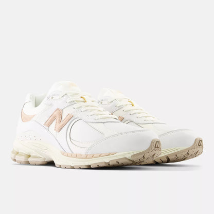 New Balance Mens 2002R White Vachetta Tan
