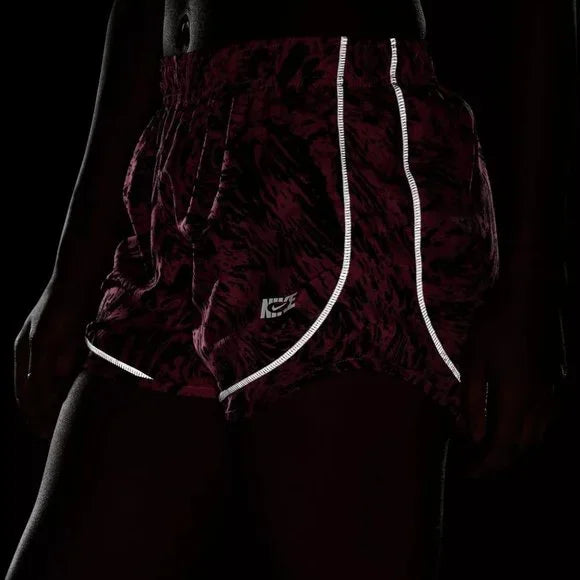 Nike Women's Dri-Fit Icon Clash Tempo Shorts