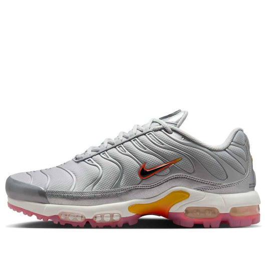 Nike Men's Air Max Plus G Nrg Usopn Sneakers