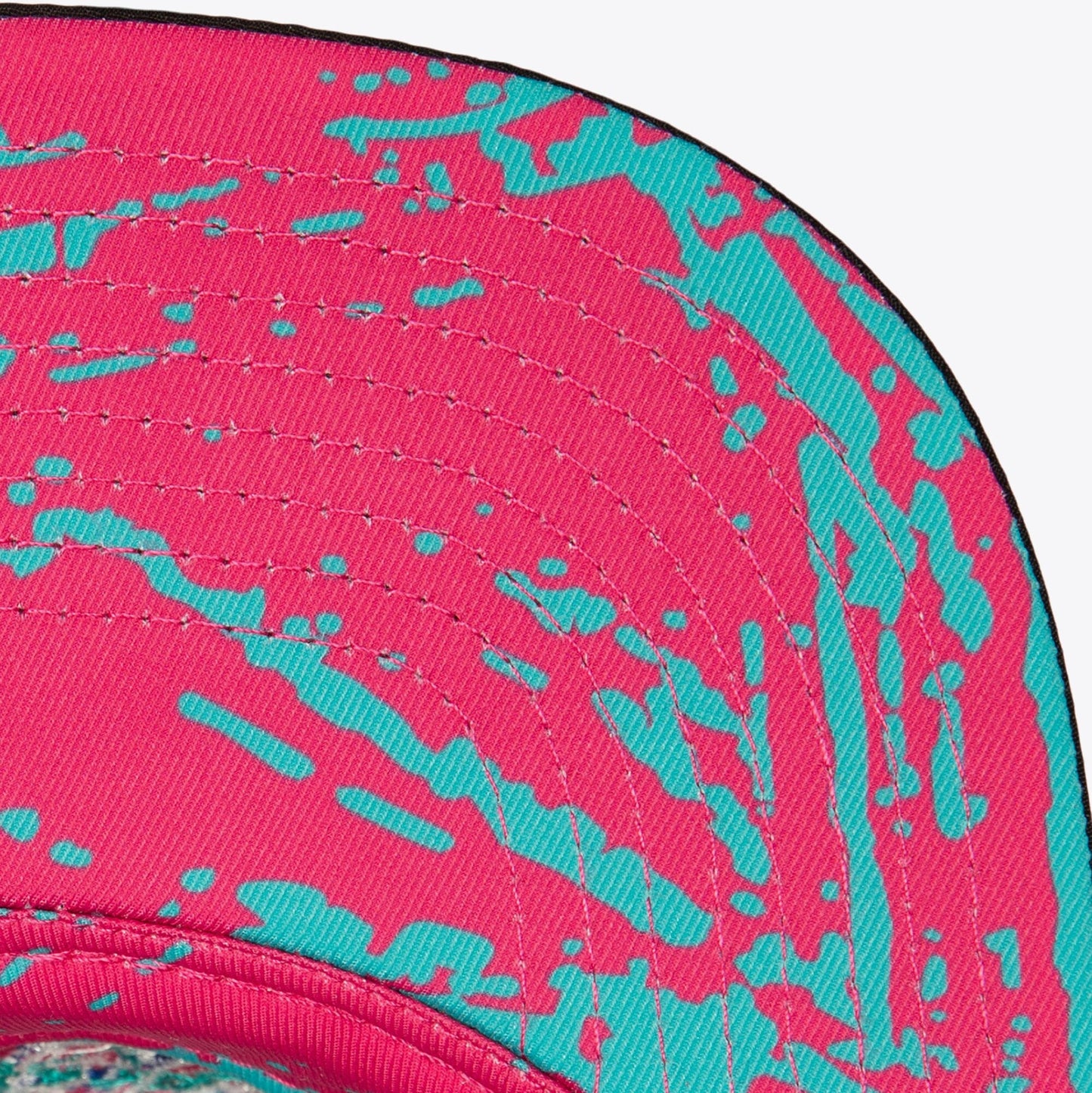 Men's Mitchell & Ness Nhl 90S Reflective Deadstock Strapback Vntg Kings