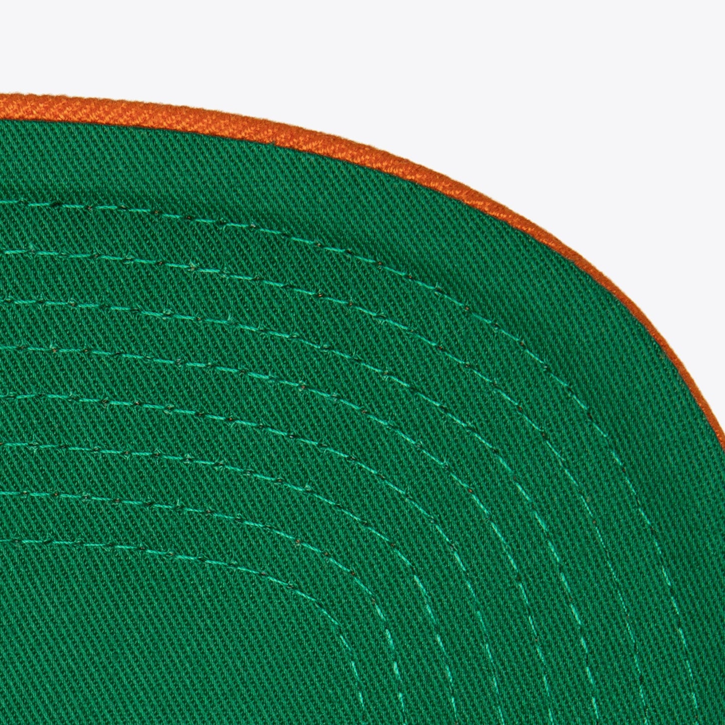 Mitchell & Ness Men's NHL Tailsweep 2.0 Pro Snapback Flyers Snapback Caps