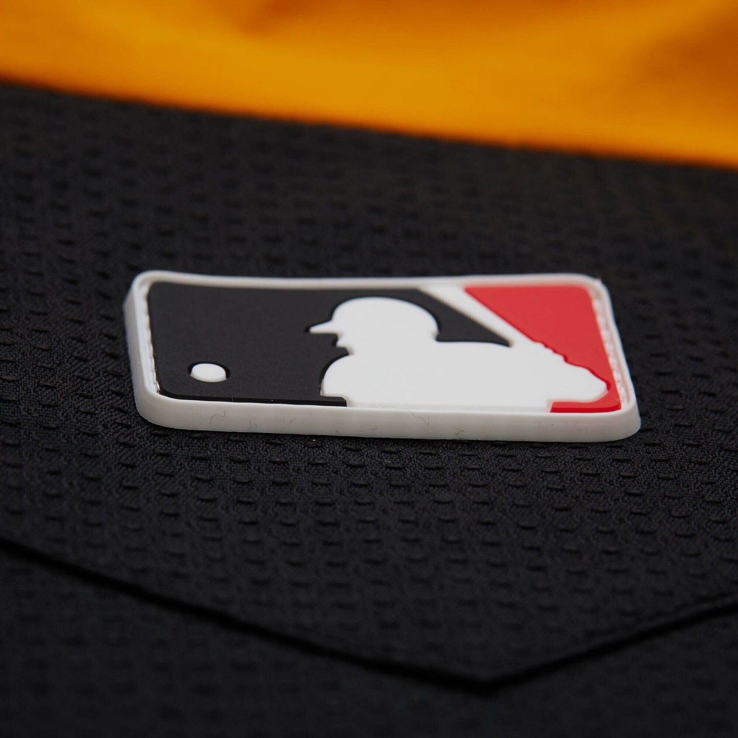 Men's Mitchell & Ness MLB Black Jacket Pirates 2005