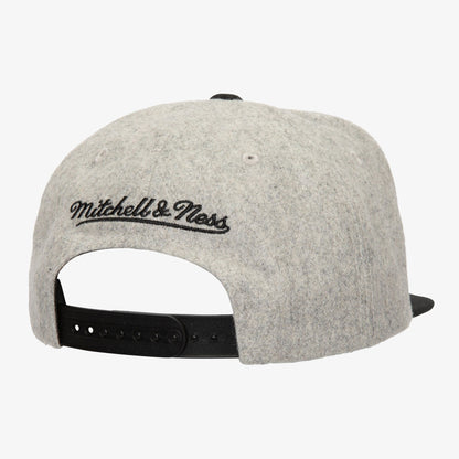 Mitchell & Ness Men's NHL Tailsweep 2.0 Melton Snapback Flyers Snapback Caps