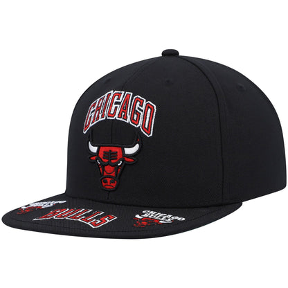 Mitchell & Ness Men's NBA Chicago Bulls Front Loaded Snapback