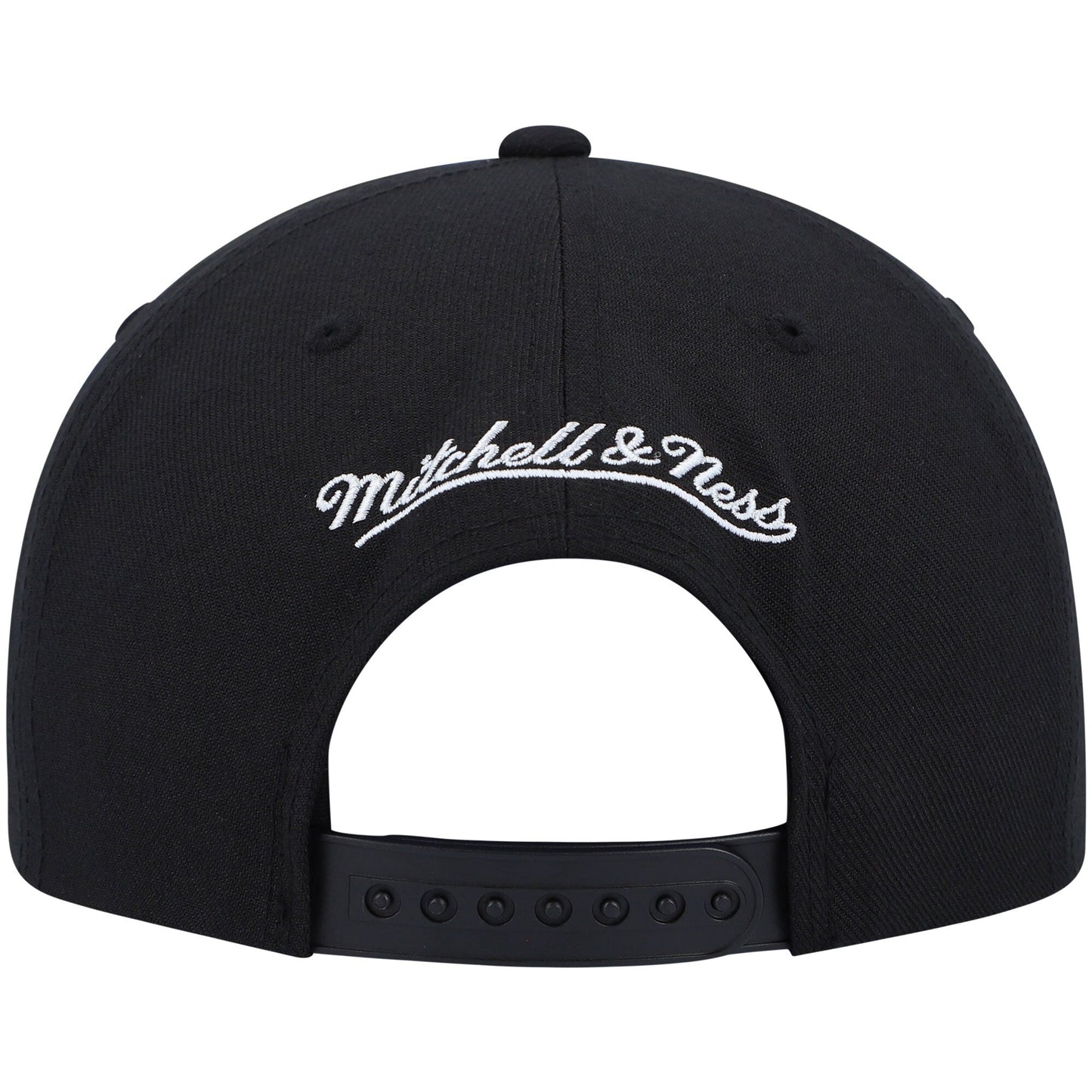 Mitchell & Ness Men's NBA Chicago Bulls Front Loaded Snapback