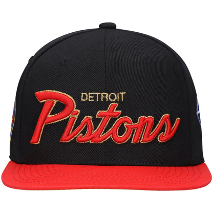 Mitchell & Ness Men's NBA 75Th Gold Snapback Pistons Snapback Caps