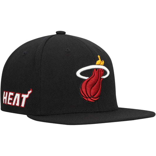 Men's Mitchell & Ness NBA Side Core 2.0 Snapback Heat - Black