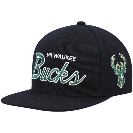 Mitchell & Ness Men's NBA Team Script 2.0 Snapback Bucks