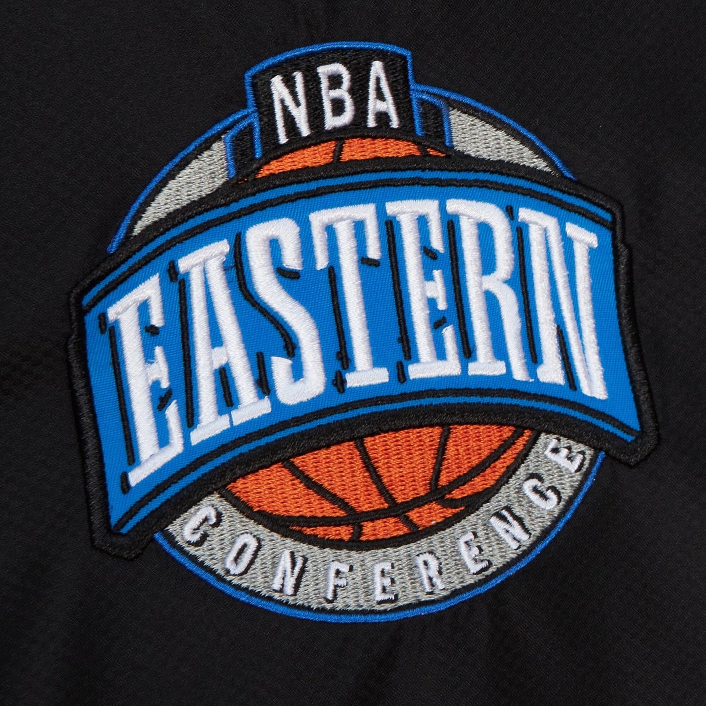 Mitchell & Ness Men's NBA Team Origins Pullover Anorak Raptors
