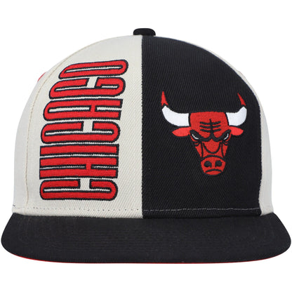 Mitchell & Ness Men's NBA Chicago Bulls Pop Panel Snapback