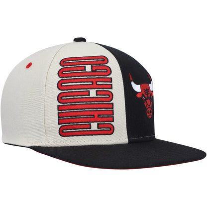 Mitchell & Ness Men's NBA Chicago Bulls Pop Panel Snapback