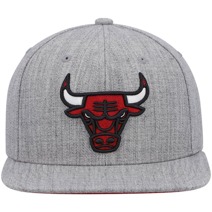Mitchell & Ness Men's NBA Team Heather 2.0 Snapback Bulls Snapback Caps