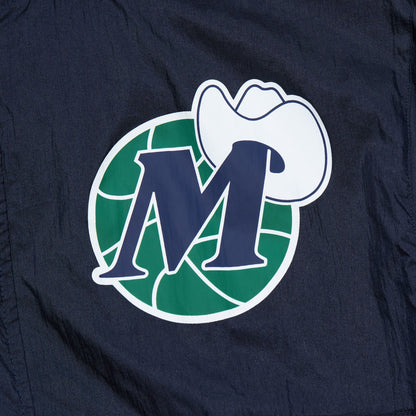 Mitchell & Ness Men's NBA Team Og 2.0 Anorak Windbreaker Vintage Logo Mavericks Windbreakers
