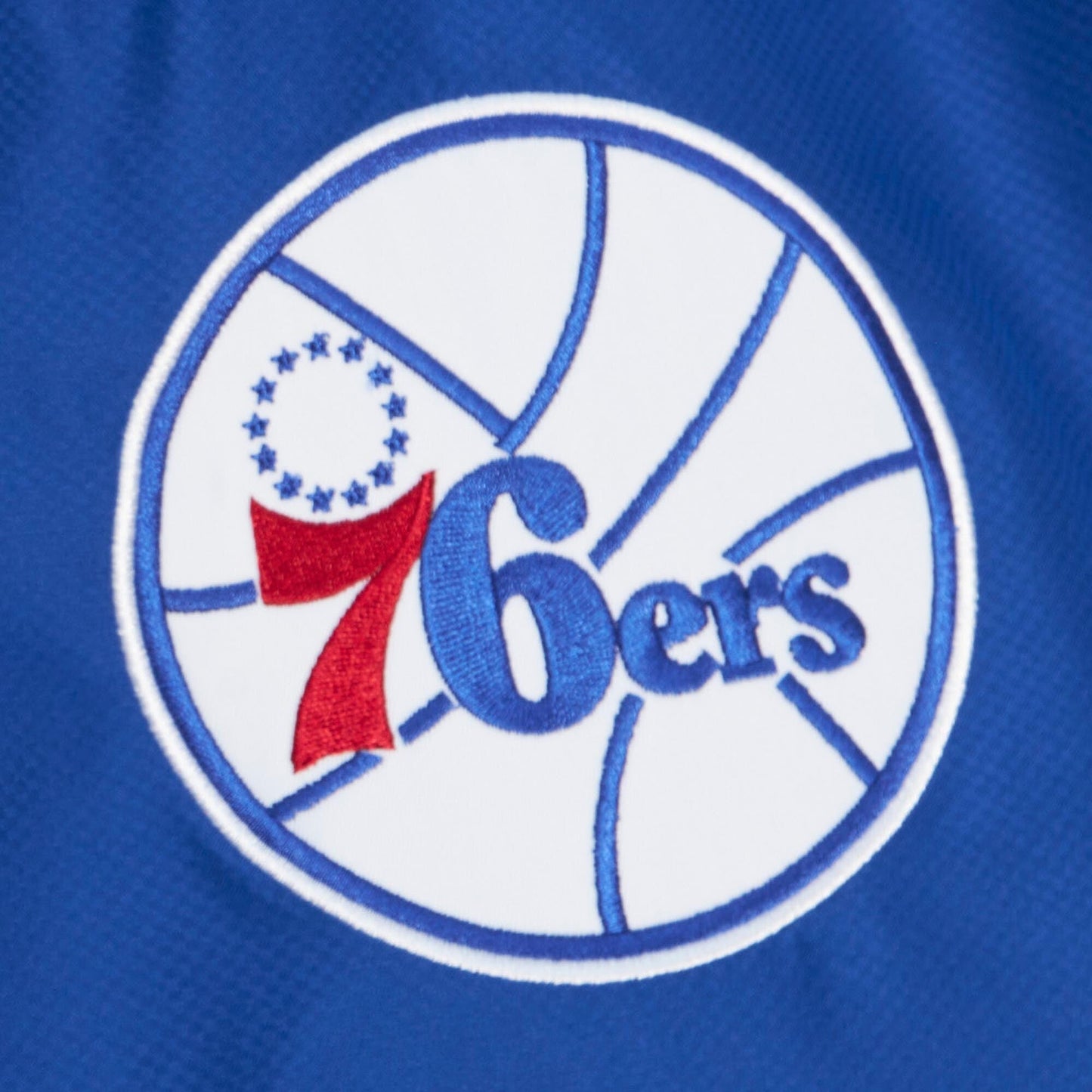 Mitchell & Ness Men's NBA Team Origins Pullover Anorak 76Ers